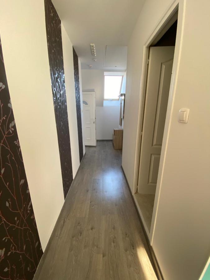 Platan Apartmanhaz Balatongyörök Zewnętrze zdjęcie