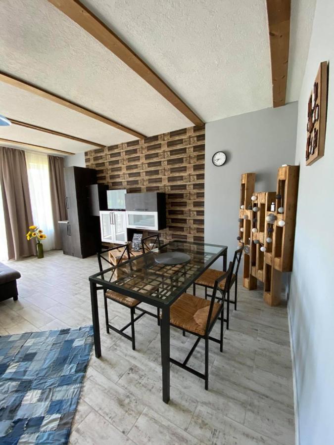 Platan Apartmanhaz Balatongyörök Zewnętrze zdjęcie